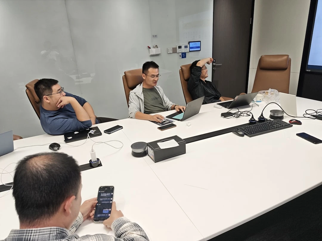 Hình ảnh doanh nghiệp Việt ứng dụng LLM Area để tự động hóa quy trình