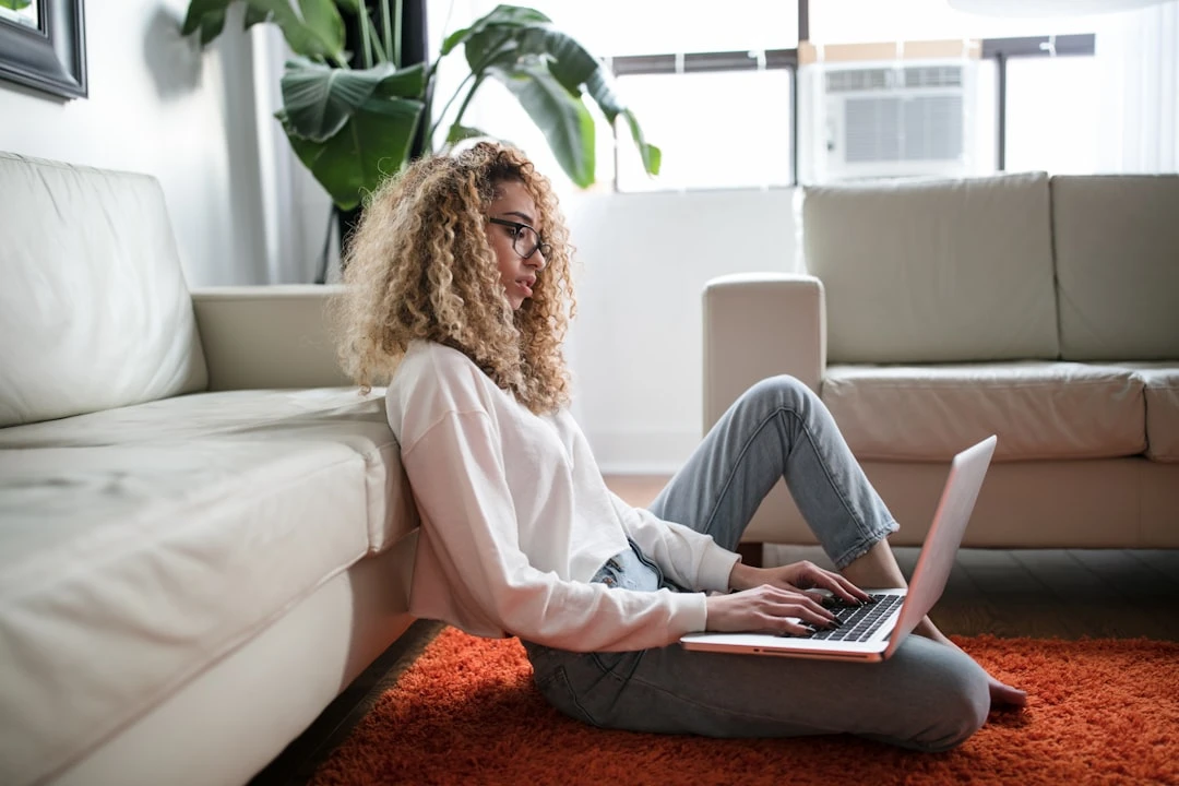 Lập trình viên tạo AI Agent với các loại khác nhau: Reactive, Deliberative, Learning, Multi-agent