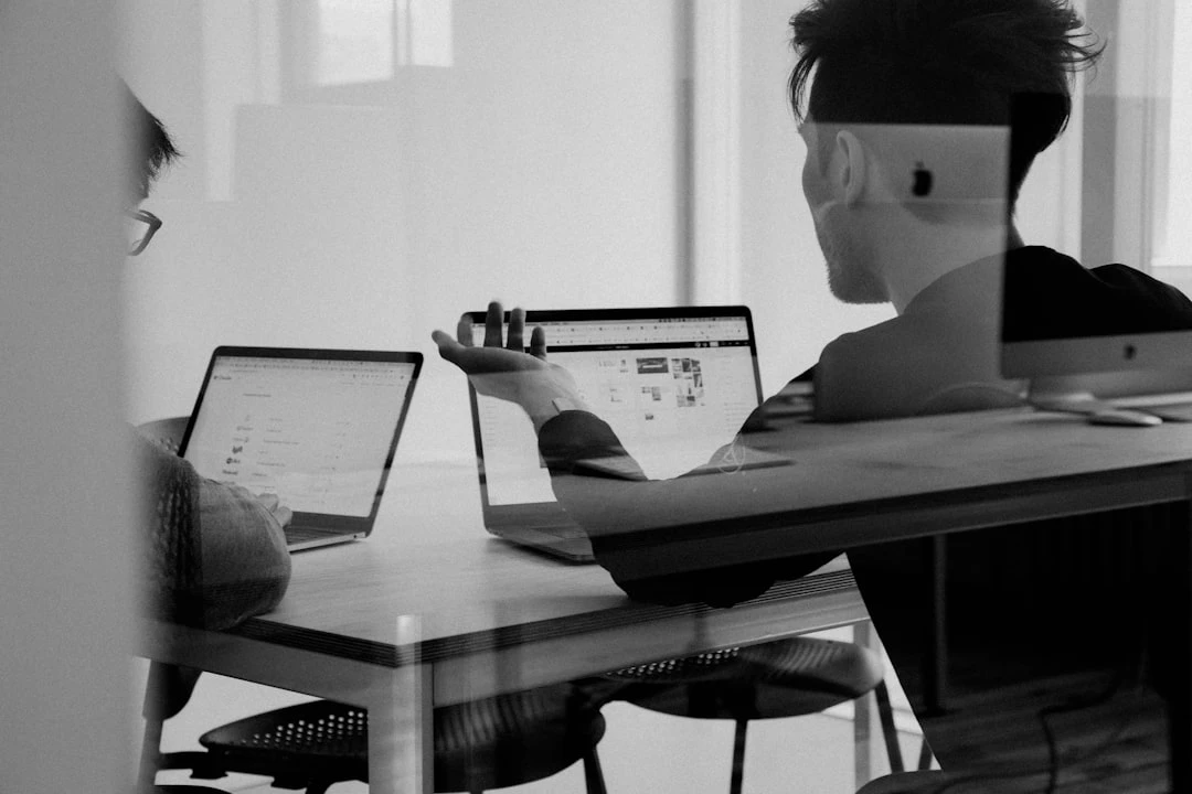 portfolio case study prompt engineering ứng dụng thực tế marketing software development